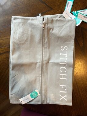 Stitch Fix Beige Travel Packing Pouch